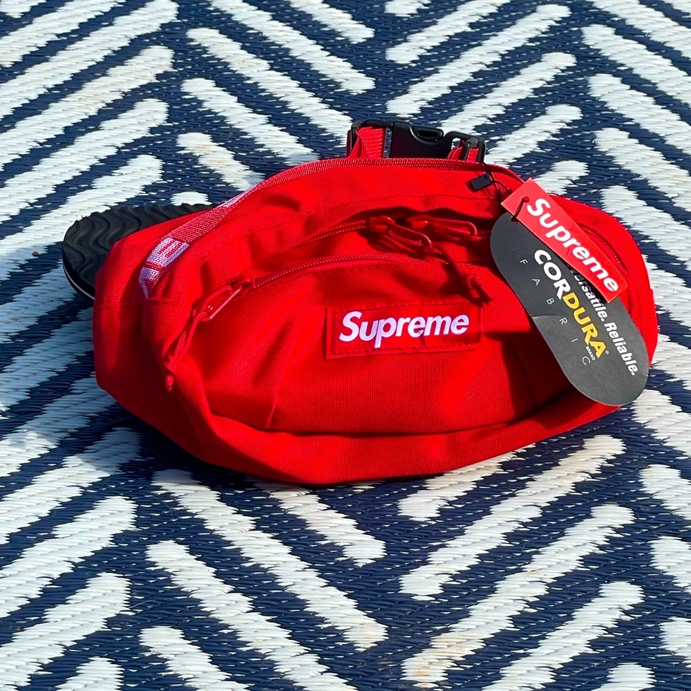 Supreme 18SS Waist Bag Fanny Pack Red